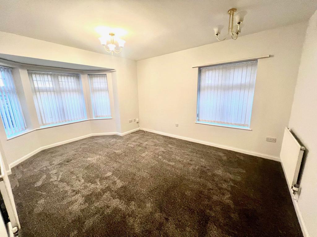 Turnberry, Whitley bay, Whitley Bay... 2 bed flat for sale £155,000