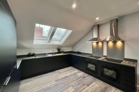 undefined, Flat 3, Commercial Point, Wollaton Road, Beeston, Nottingham. NG9 2NG