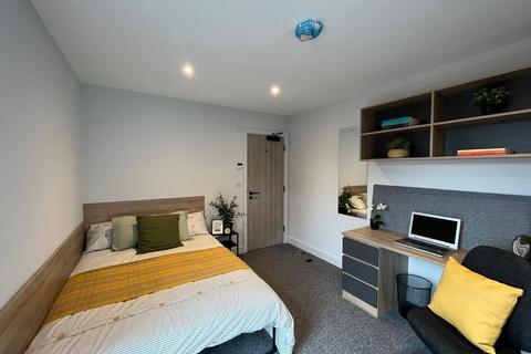 undefined, Flat 8, Commercial Point, Wollaton Road, Beeston, Nottingham. NG9 2NG