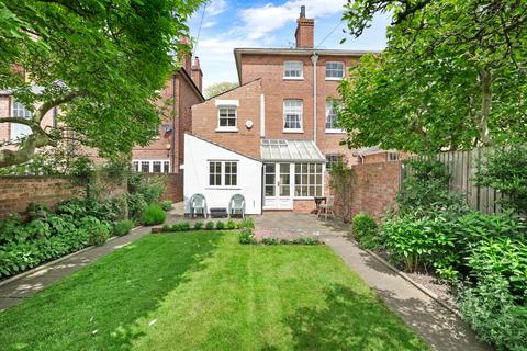 4 bedroom semi-detached house for sale, St George's Square, Worcester, Worcestershire, WR1