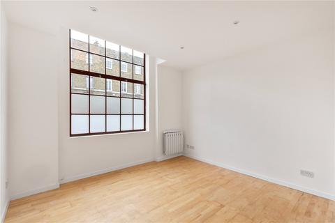 10 Clarence Place, London, E5 8HN