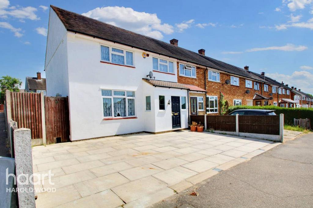 Bedale Road, Romford 3 bed end of terrace house for sale £450,000