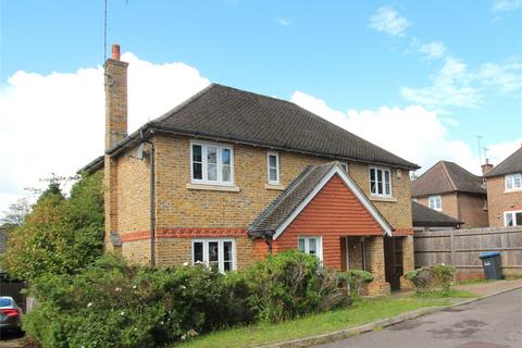 4 bedroom detached house to rent, Wellington Gate, Holtye Road, East Grinstead, West Sussex