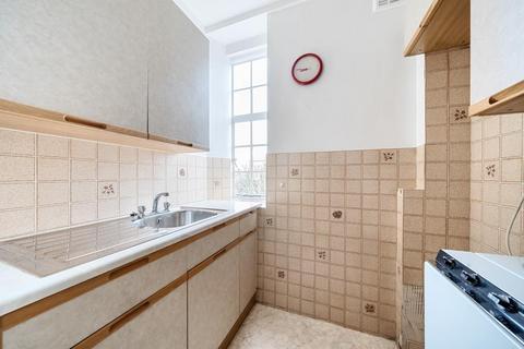 1 bedroom flat for sale, Mortimer Court,  St. John's Wood,  NW8