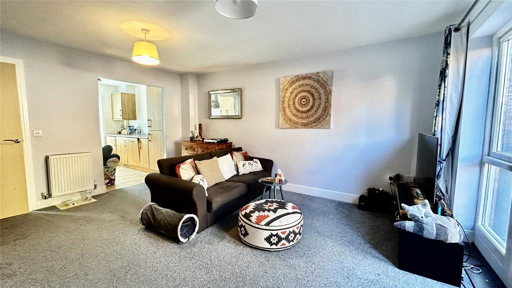 Vulcan Drive, Bracknell, Berkshire, RG12 3 bed end of terrace house £