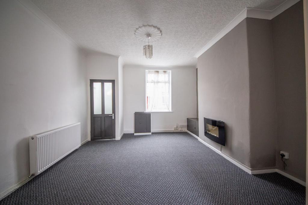 15 station road, Haydock, St. Helens... 2 bed terraced house £650 pcm
