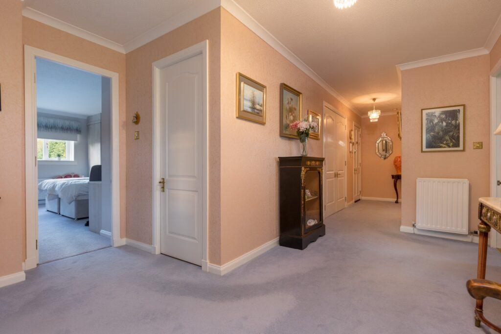 Ravenscourt, Thorntonhall 2 bed apartment for sale £299,000