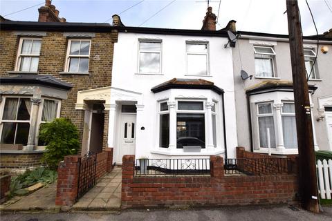 39 Kenneth Road, Romford, RM6 6LL