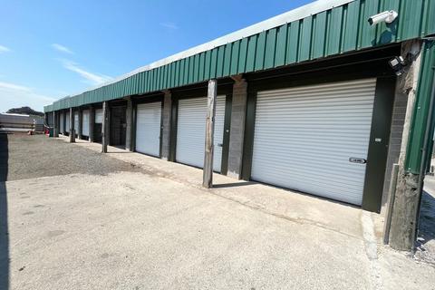 Warehouse to rent - Little Oak Farm, Bull Park Lane, Poulton-le-Fylde FY6