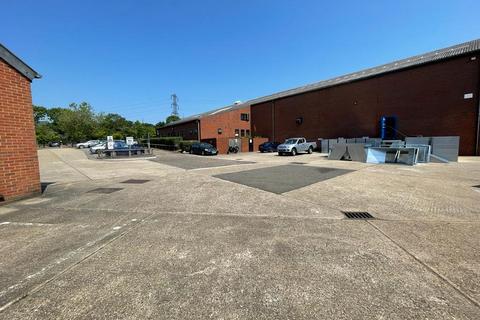 Office to rent - South Woodham Ferrers