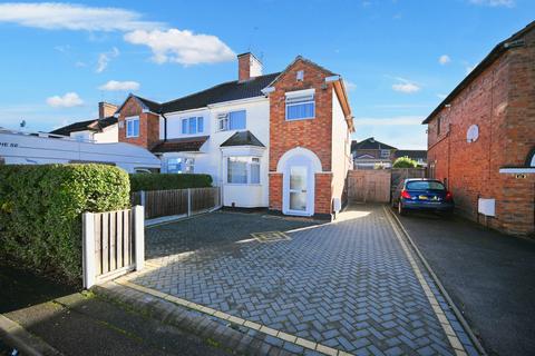 3 bedroom semi-detached house for sale - Crowther Grove, Wolverhampton WV6