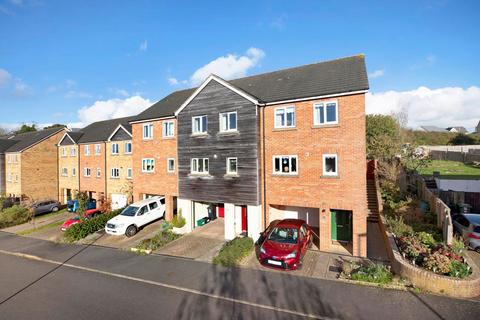 3 bedroom townhouse for sale, Frobisher Road, Newton Abbot, TQ12