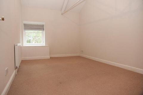 2 bedroom terraced house to rent, Yew Tree Court, Truro, TR1