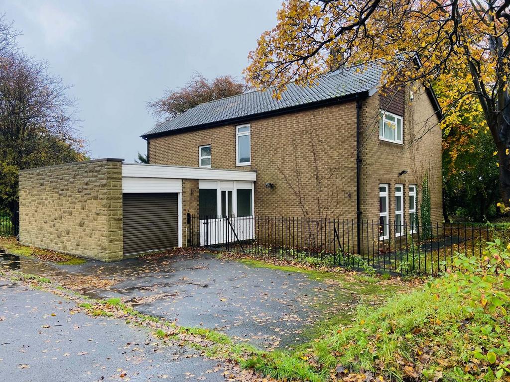 St.Andrews Vicarage, Chilton Moor... 4 bed detached house £950 pcm (£