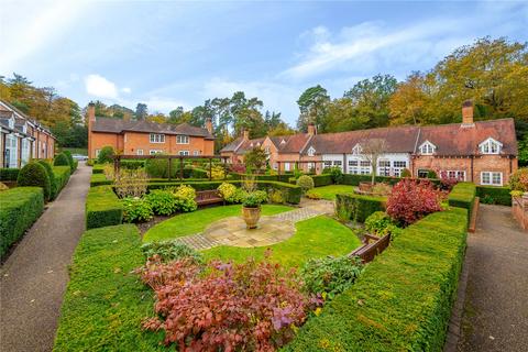 1 bedroom retirement property for sale - Coach House Mews, Whiteley Village, Hersham, KT12