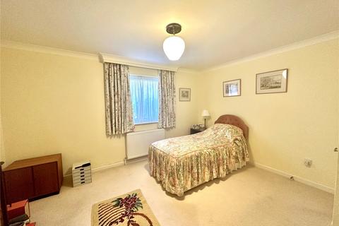 2 bedroom apartment for sale, The Cloisters, Belmore Lane, Lymington, Hampshire, SO41