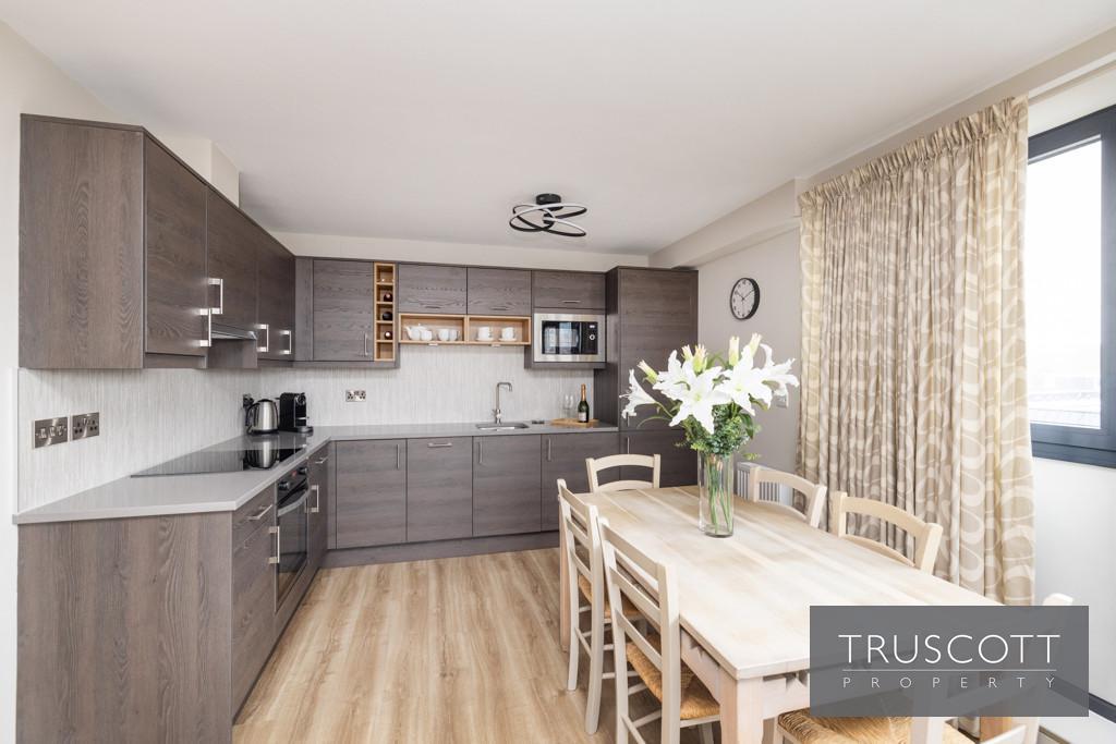 Sitting/Dining/Kitchen Room