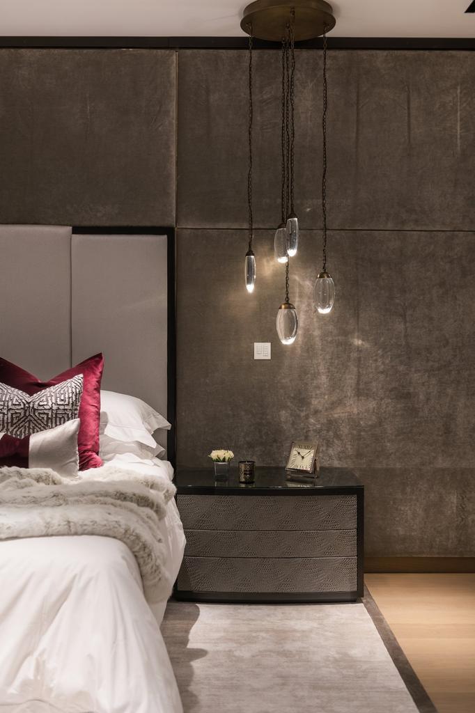 Bedroom Detail