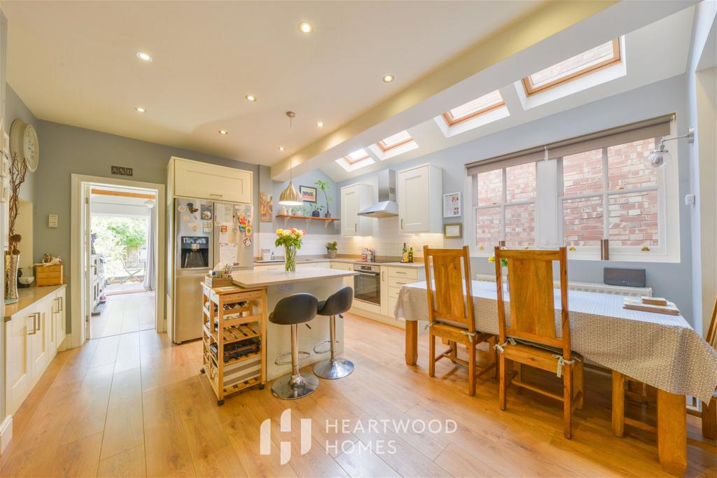 Sandfield Road, St. Albans, AL1 4LA 5 bed detached house for sale £