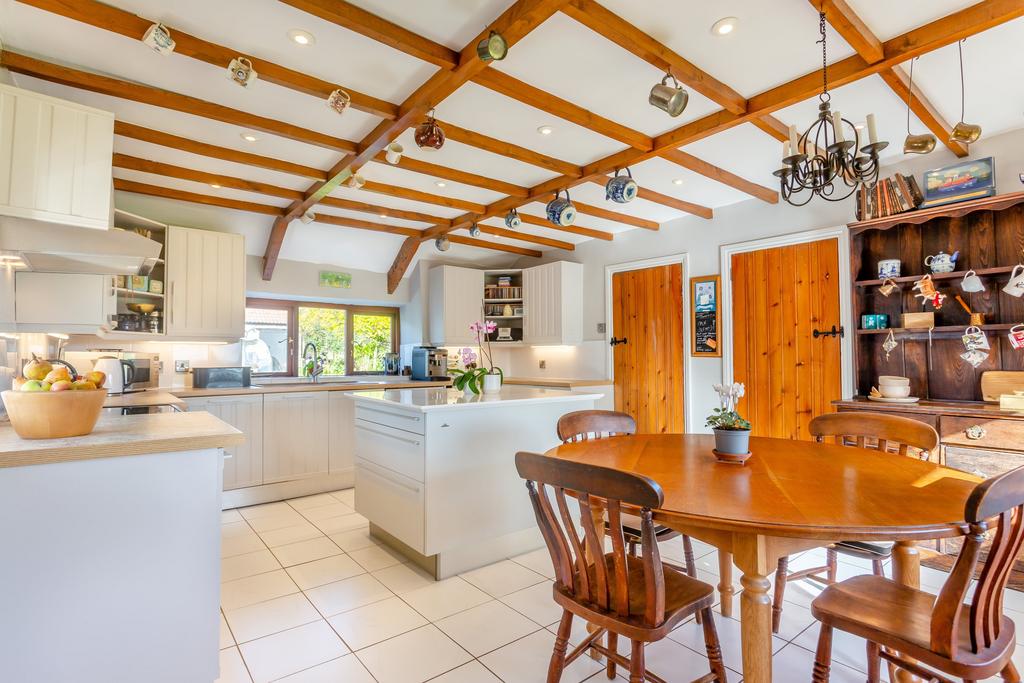 Church Road, Undy,Caldicot 5 bed detached house for sale £850,000