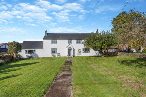 5 bedroom detached house for sale, Church Road, Undy,Caldicot