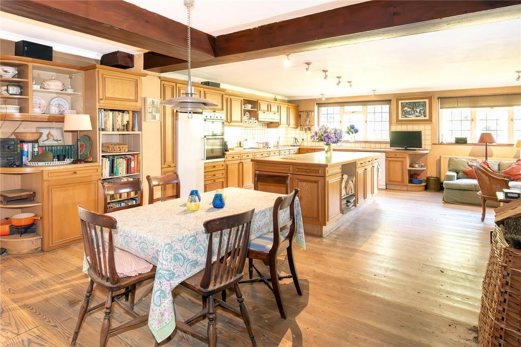 Kitchen/Breakfast