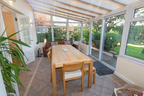 4 bedroom detached house to rent, Rue Des Goddards, Castel, Guernsey