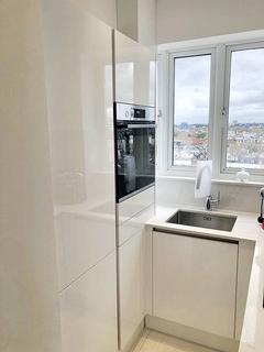 1 bedroom flat to rent, Hall Road, London NW8