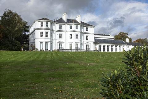 42 Kingston Hill Place, Kingston Upon Thames, KT2 7QY