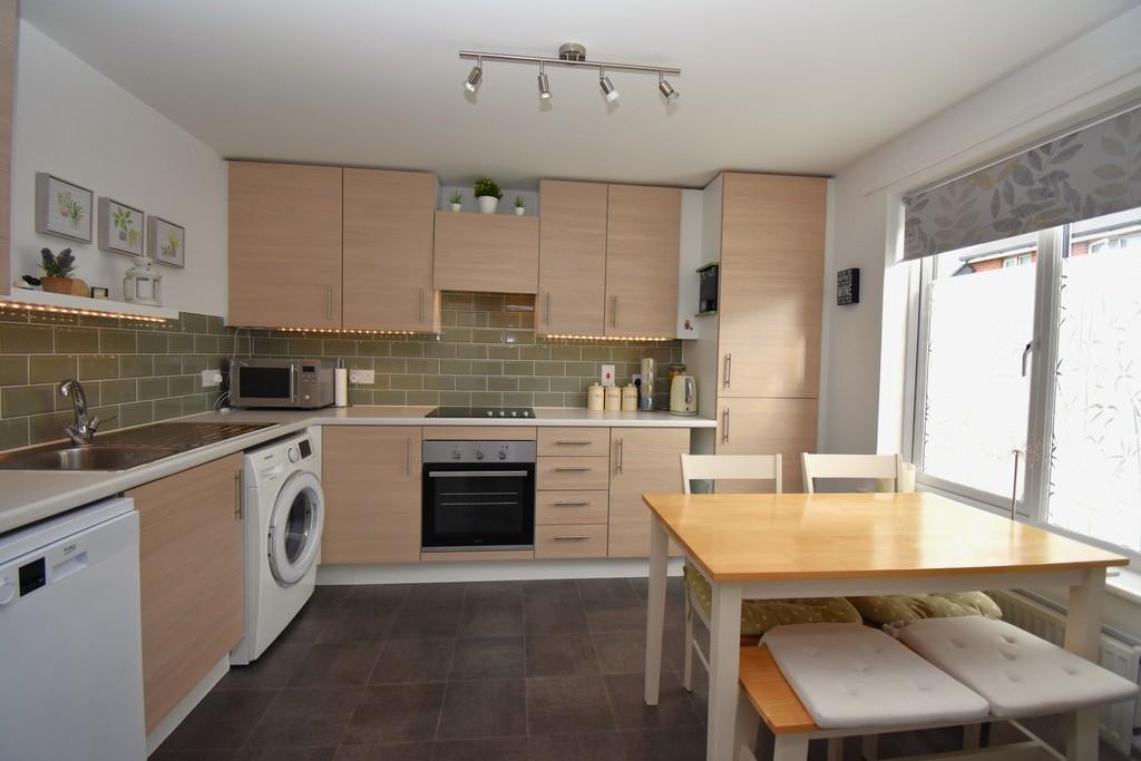 Stone Barton Cranbrook Exeter 3 bed terraced house for sale £82,500