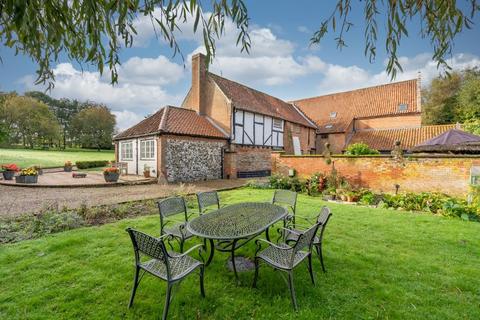 5 bedroom barn conversion for sale - Holverston nr Rockland St. Mary