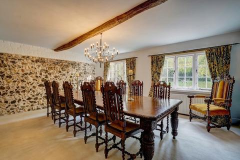 5 bedroom barn conversion for sale - Holverston nr Rockland St. Mary