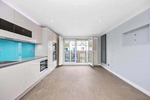 3 bedroom penthouse to rent, Collingwood Court, Brighton Marina Village