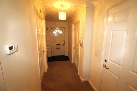 2 bedroom apartment for sale, Minster Court