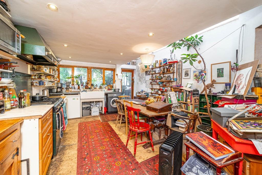 Evershot Road, Stroud Green N4 5 bed terraced house for sale £1,000,000
