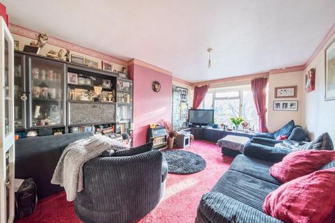 2 bedroom maisonette for sale - Godstone Road, Kenley