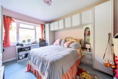 2 bedroom maisonette for sale, Godstone Road, Kenley