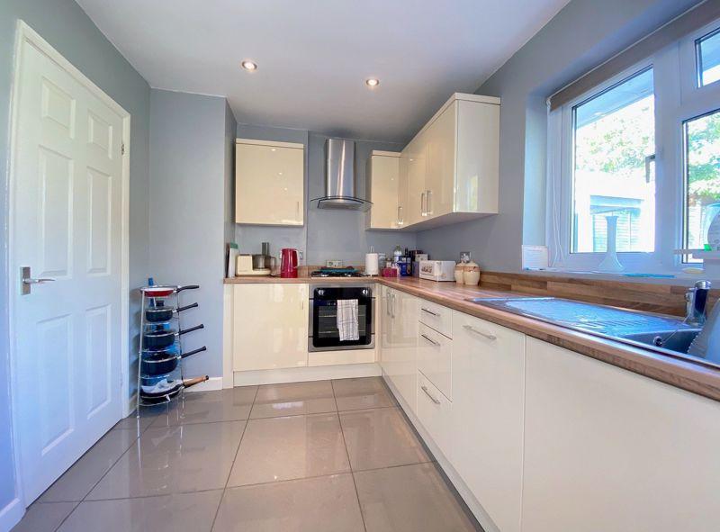 Broxburn Road, Warminster 2 bed semidetached bungalow £255,000