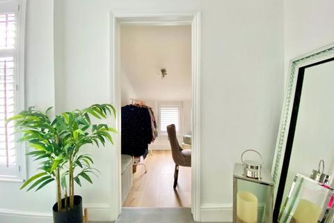 96 Albert Road, Bexley, DA5 1NW