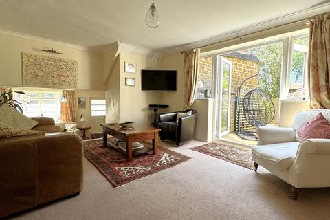 4 bedroom cottage for sale, King Street, Scalford