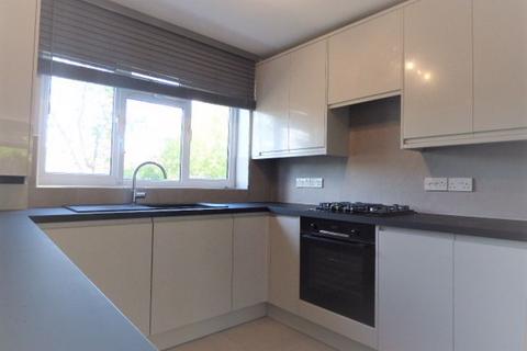 1 bedroom apartment for sale, Church Gardens Dorking