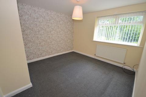 3 bedroom terraced house to rent, Riding Hill Road, Prescot