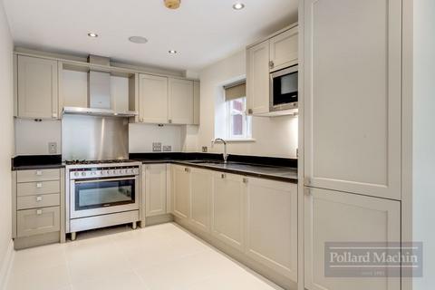 5 bedroom detached house for sale, Melbury Gardens, Sanderstead, Surrey