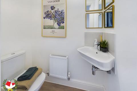 5 Dreadnaught Drive, Gloucester, GL1 5RA