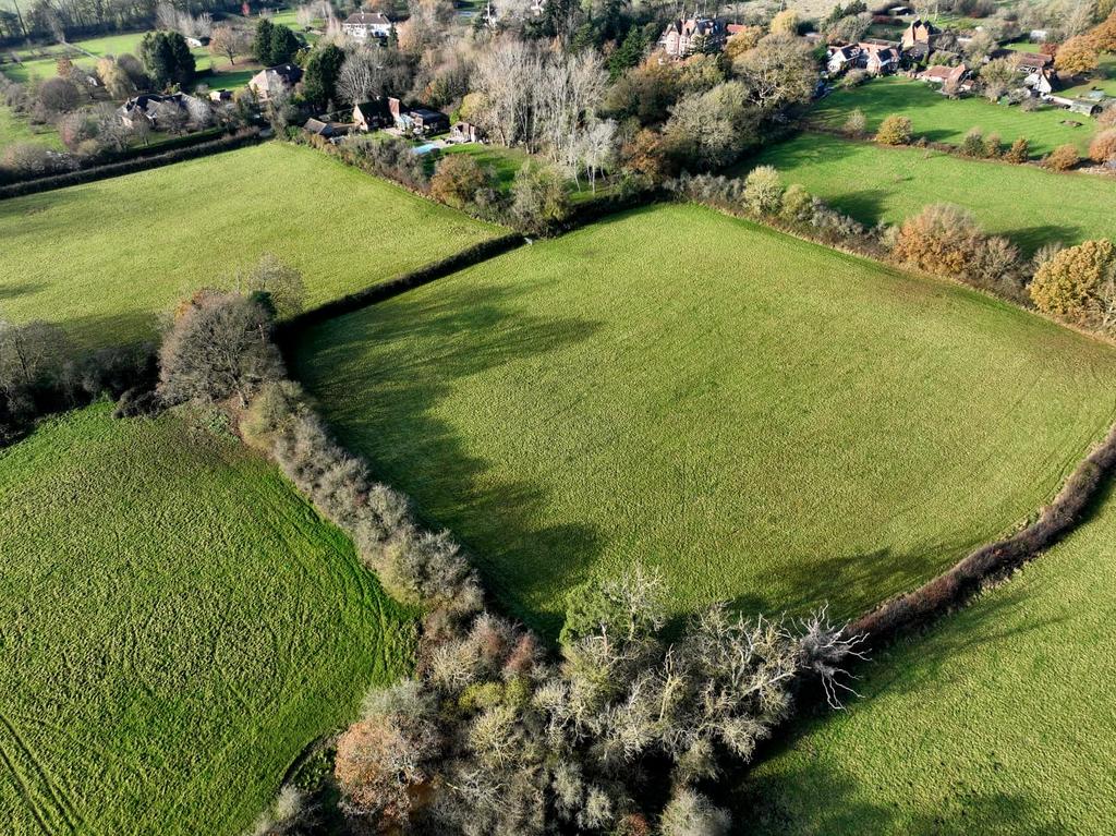 Cross Oak Lane, Redhill RH1 Land for sale £45,000
