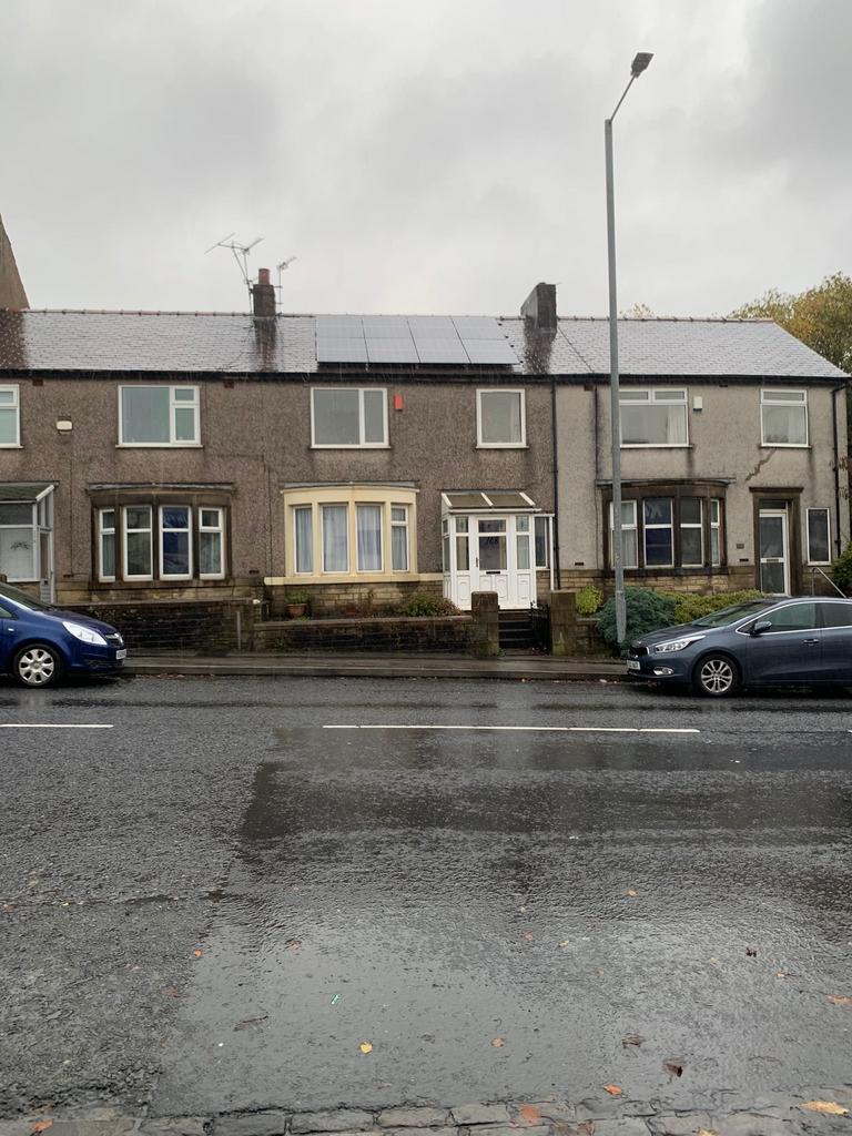 whalley road, 3 bed house to rent £700 pcm (£162 pw)