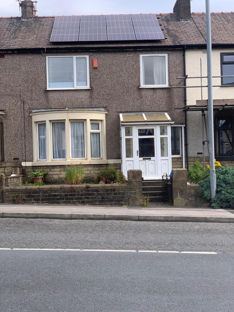 whalley road, 3 bed house to rent £700 pcm (£162 pw)