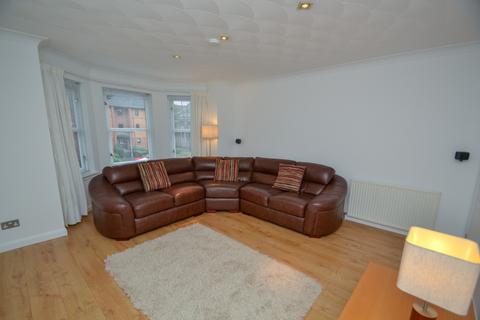 1/1, 11 Falloch Road, Glasgow, G42 9QX