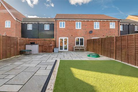 4 bedroom semi-detached house for sale - Brick Road, Great Wakering, Essex, SS3