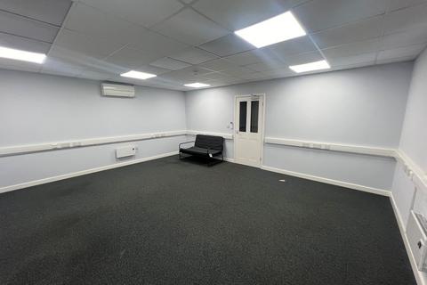 Industrial unit to rent, Hardwick Grange, Warrington WA1